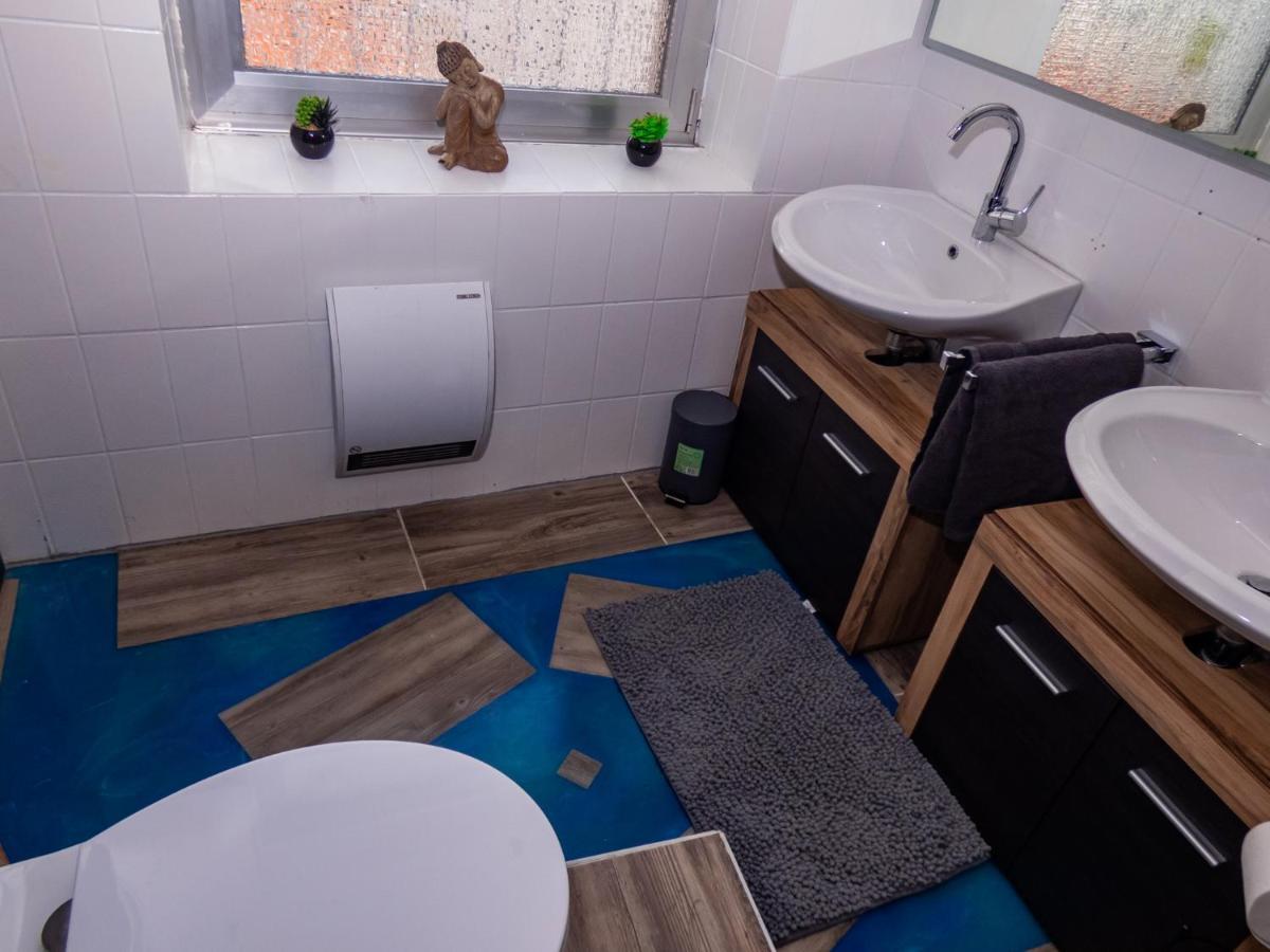 #214 Lux-Flat Im Herzen Von Neuss Mit Netflix & Prime Extérieur photo