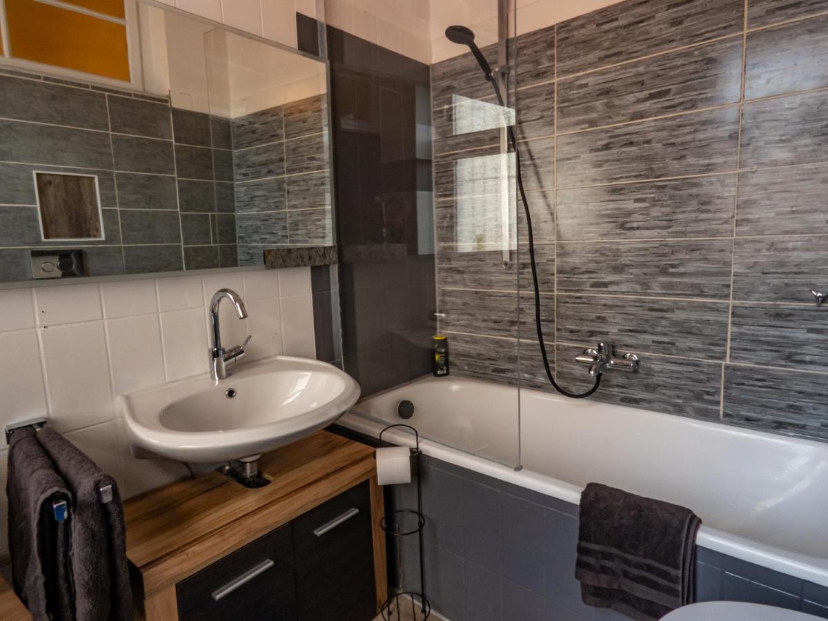 #214 Lux-Flat Im Herzen Von Neuss Mit Netflix & Prime Extérieur photo